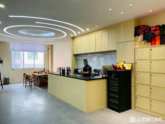 深夜视频在线免费紅酒廣州白雲品酒室歡迎大家(圖2) 深夜视频在线免费紅酒廣州白雲品酒室歡迎大家(圖2)